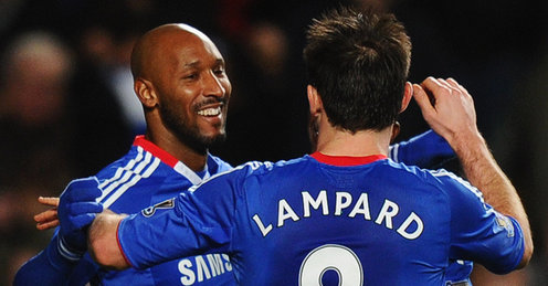 Frank lampard congratulates Nicolas Anelka on his goal