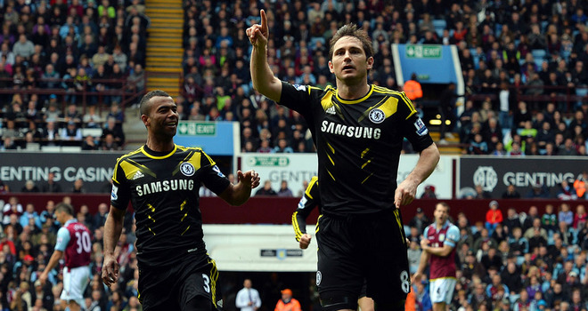 Ashley Cole and Frank Lampard celebrate record